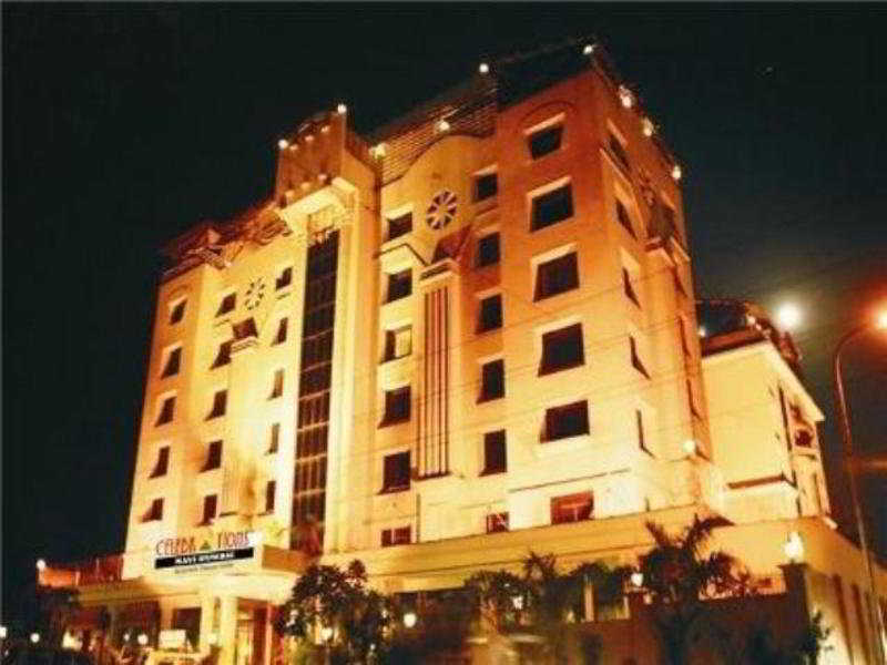 Celebrations Hotel Navi Mumbai Kültér fotó